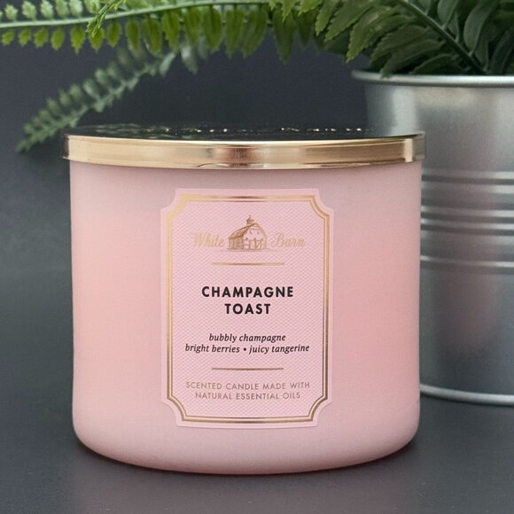 BBW Champagne Toast White Barn Bath & Body Works 3 Wick Candle - Picture 1 of 10